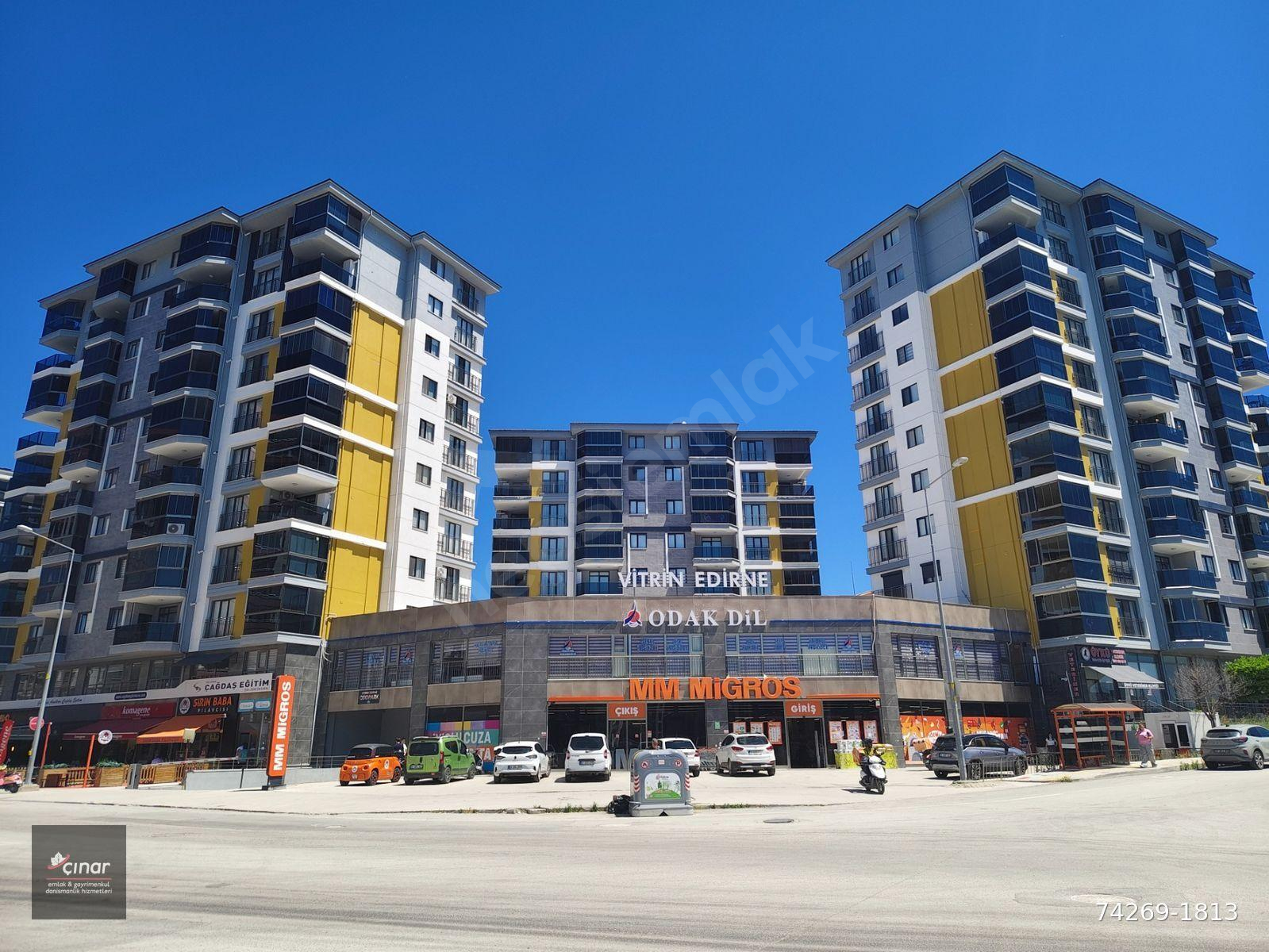 KAPAL OTOPARKLI EB. BANYOLU , GİYİNME ODALI SIFIR LÜX KİRALIK 3+1 çınar emlaktan
