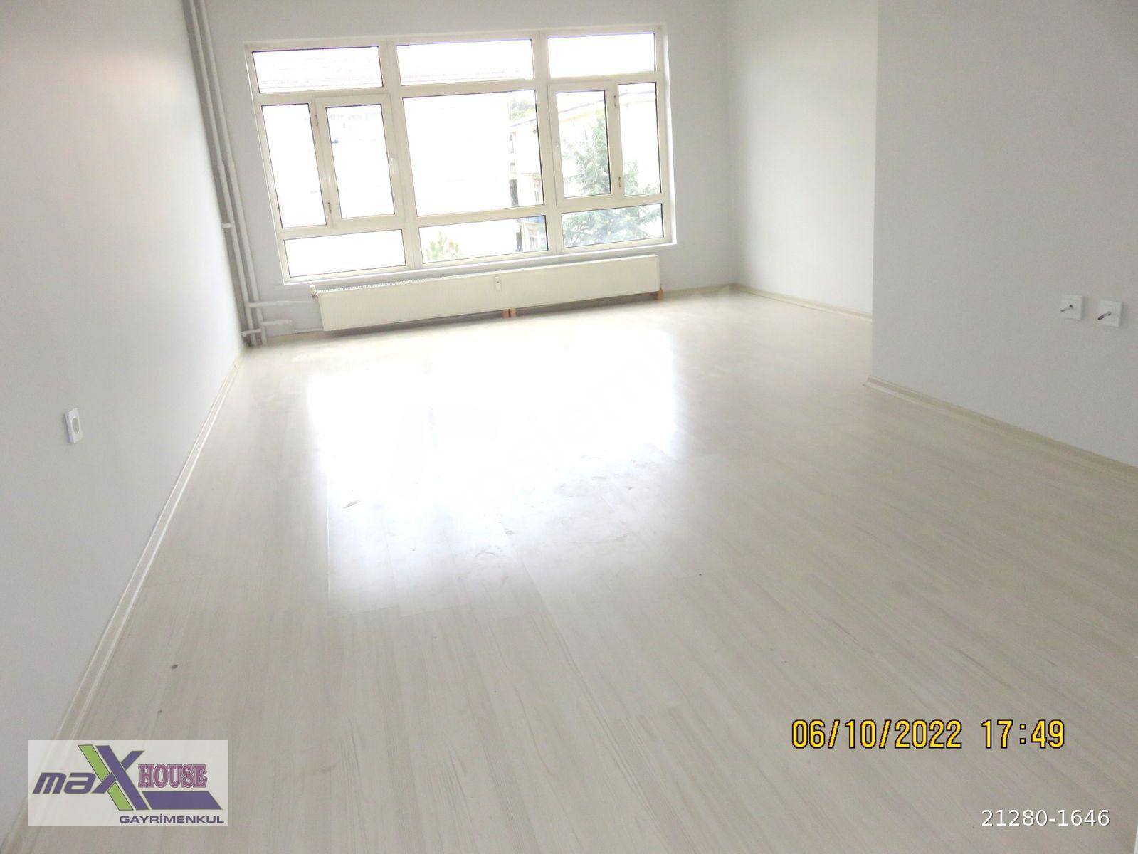 MAXHOUSE'DAN AYRANCI GÜLERYÜZ SOKAKDA YAPILI ARAKAT KİRALIK 3+1