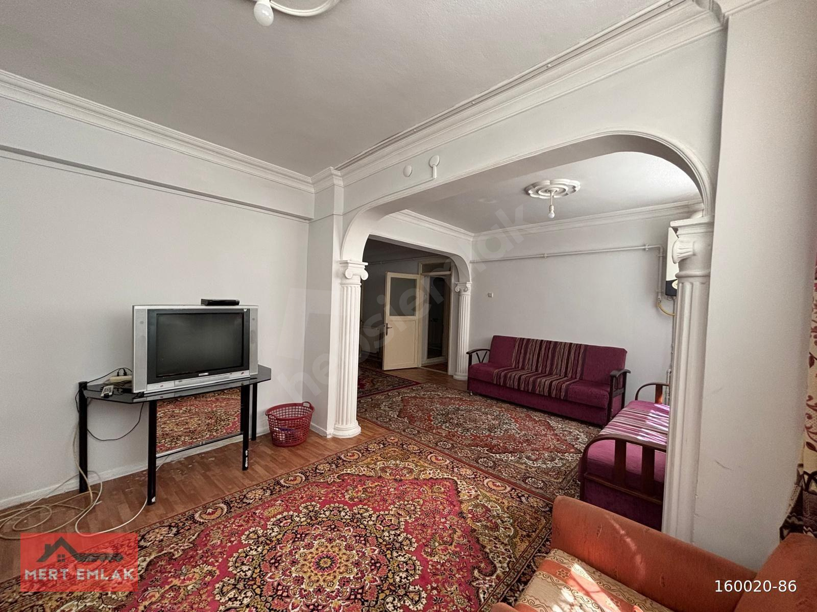 MERT'TEN HACIYUSUF MAHALLESİNDE 2+1 SATILIK DAİRE
