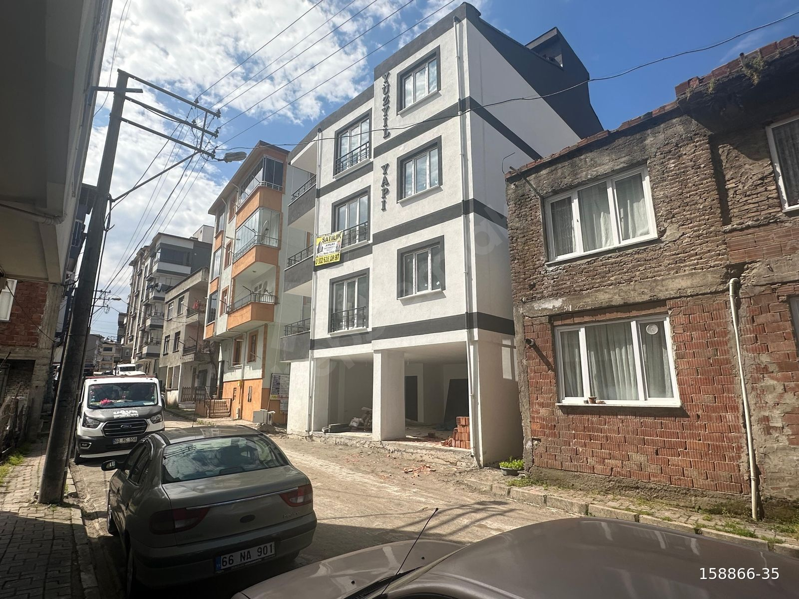KARAKAŞ DAN SEHİR MERKEZİNDE 80 M2 2+1 DAİRE