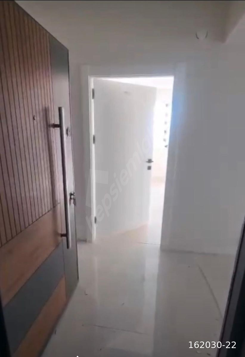 SİVAS MERKEZ KILAVUZ MAH SIFIR ARA KAT 2+1 DAİRE