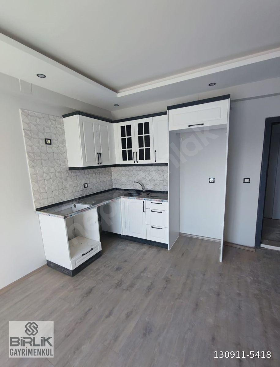 BİRLİK GAYRİMENKUL DEN ÇARKIPARE DE İSKANLI HASARSIZ 1+1 YATIRIMA UYGUN YÜKSEK KİRA GETİRİLİ CAZİP