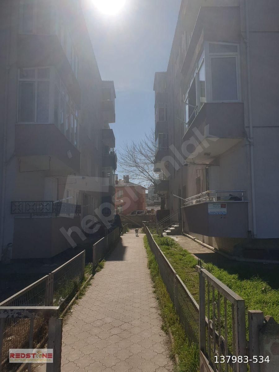 LÜLEBURGAZ YILDIRIM'DA OKUL VE ÇARŞIYA YAKIN SATILIK 2+0 DAİRE