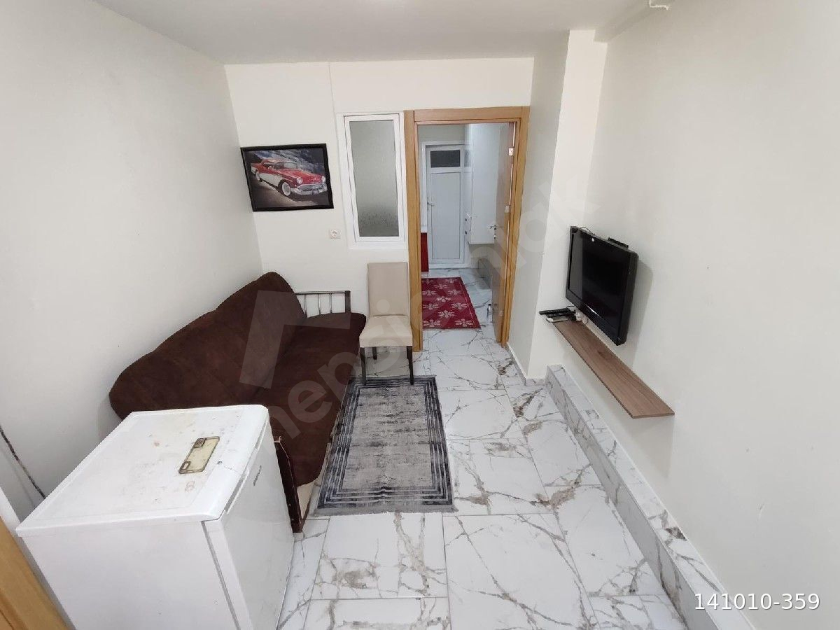MAVİ BULVARDA TEMİZ EŞYALI 1+1 KİRALIK DAİRE