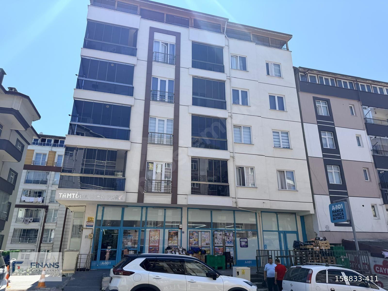 ATATÜRK MAHALLESİ'NDE HASTANEYE YAKIN KONUMDA SATILIK 3+1 DAİRE