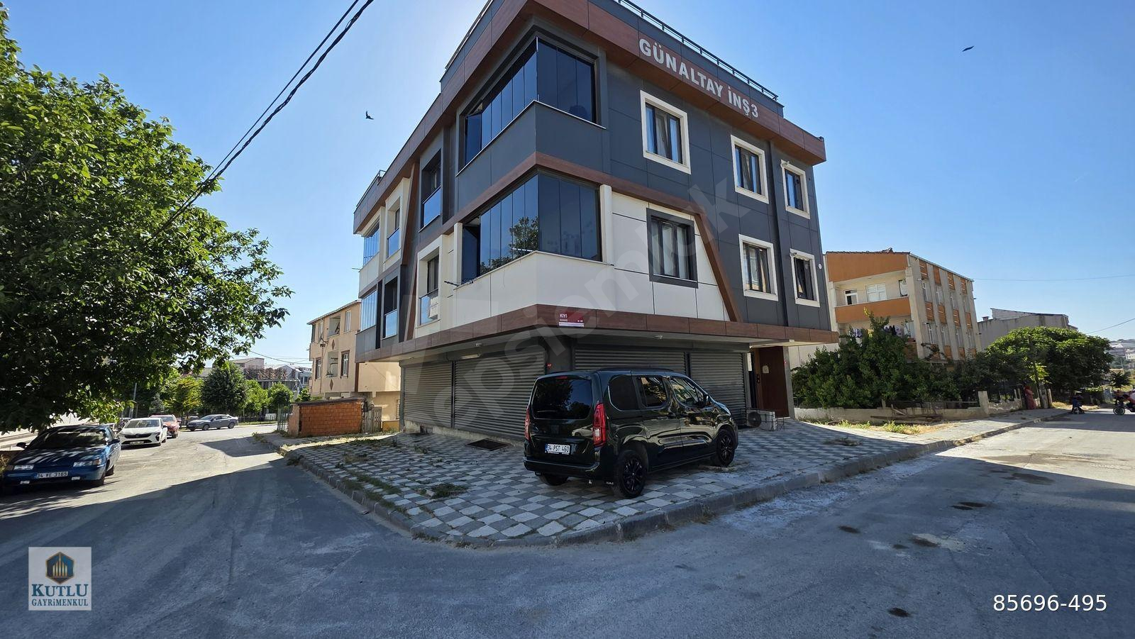 ARNAVUTKÖY TAŞOLUK SATILIK 3+2 187 m2 DUBLEKS BELEDİYE YAKINI