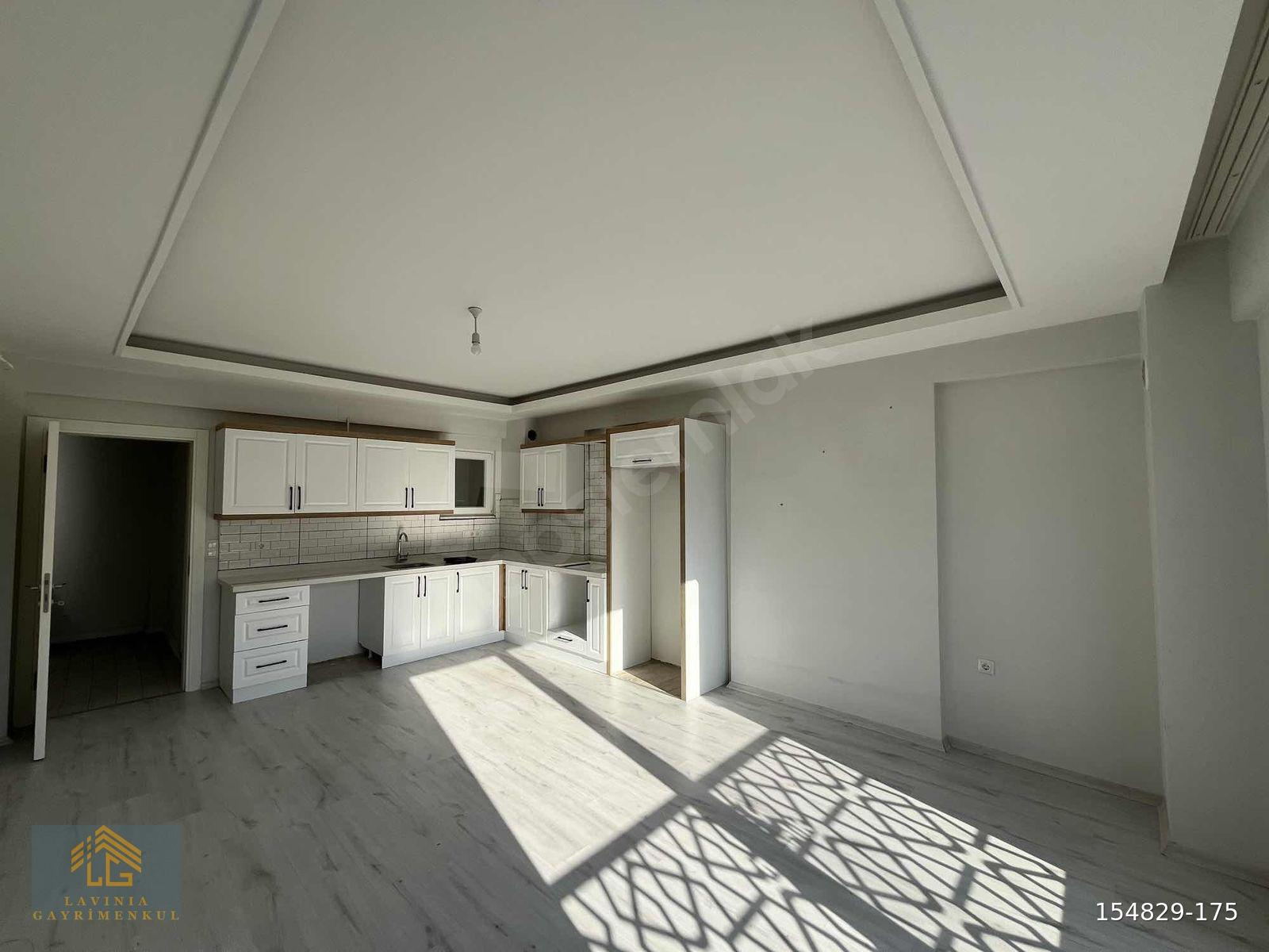 LAVINIA'DAN MERKEZDE ASANSÖRLÜ KİRALIK 2+1 DAİRE