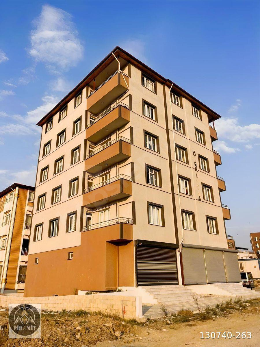 ÇEKMECEDE SATILIK 3+1 3+1 ŞEKLİNDE BÖLÜNMÜŞ SIFIR DUBLEKS