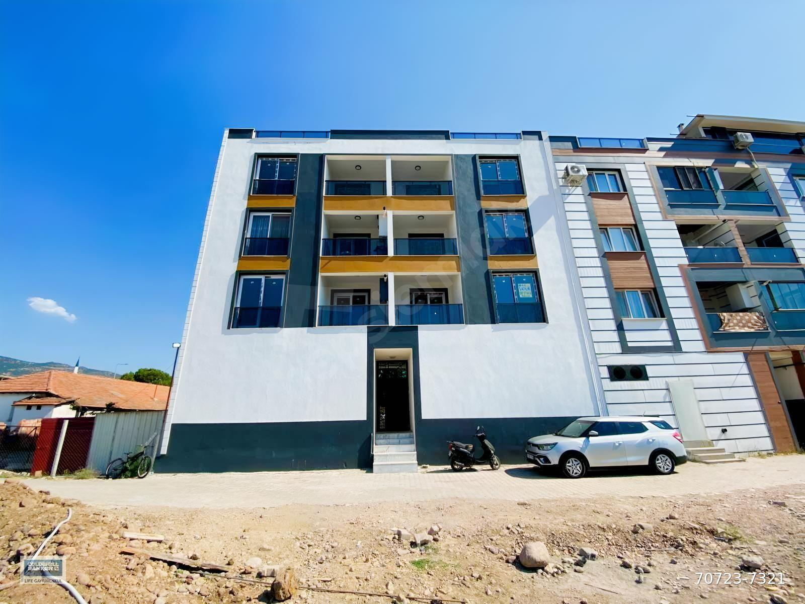 ALİAĞA HELVACIDA GENİŞ TERASLI DUBLEKS SATILIK 5+1 DAİRE