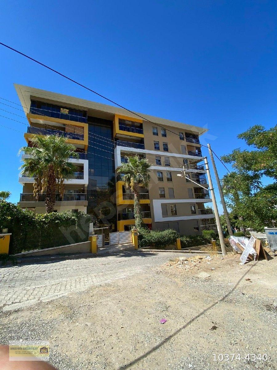 KOLEJ OFİS GAY.HAVUZLU OTOPARKLI DOĞALGAZLI SATILIK DAİRE