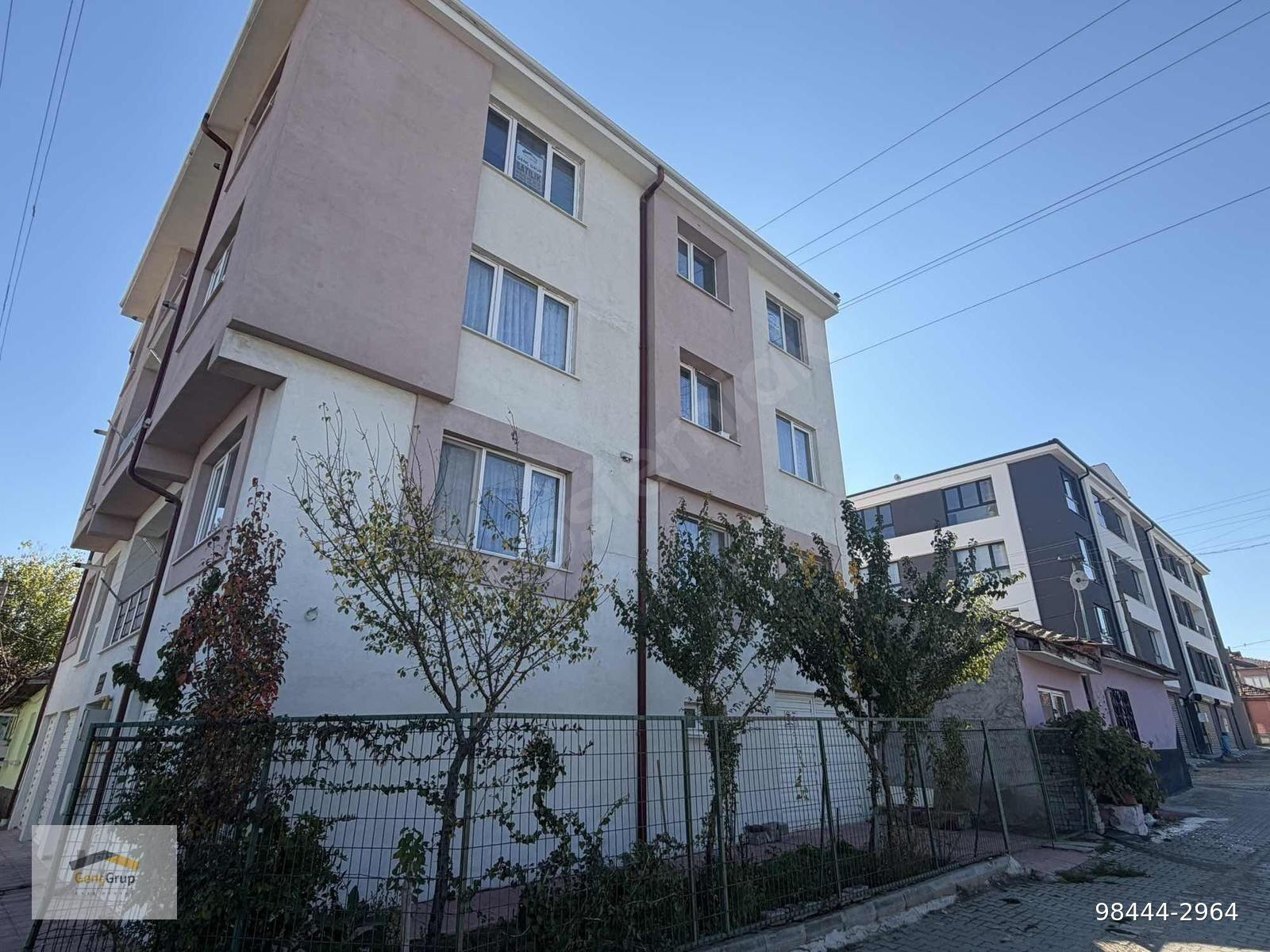 *GENÇ GRUP* ÖNÜ AÇIK,MANZARALI,İSKANLI TEİ YAKINI KULLANIŞLI 3+1