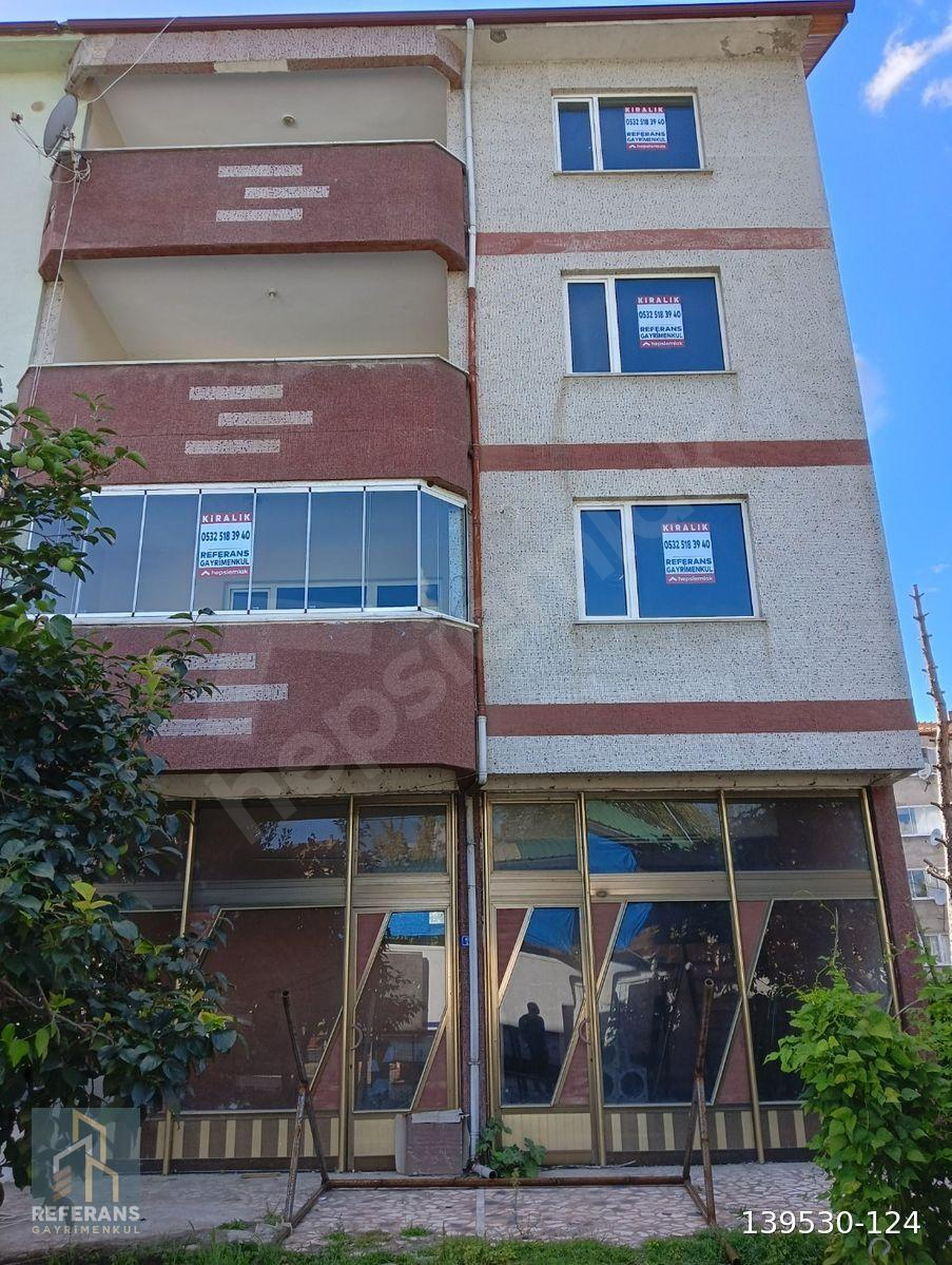 SALTUKOVA KARBOĞAZ MAHALLESİNDE 3 KATLI KİRALIK EŞYASIZ 3 +1 DAİRE