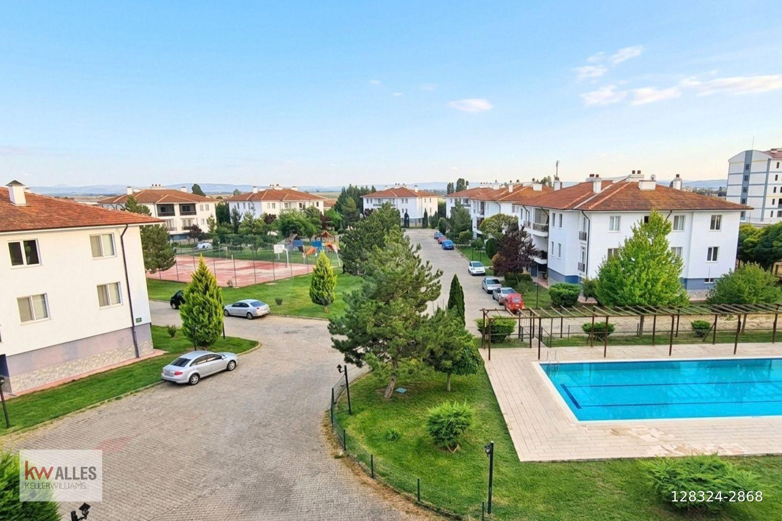 OVA EVLERİ’NDE | ESTÜ'YE YAKIN | HAVUZLU | SİTE İÇİ | LÜKS KİRALIK 2+1 DAİRE