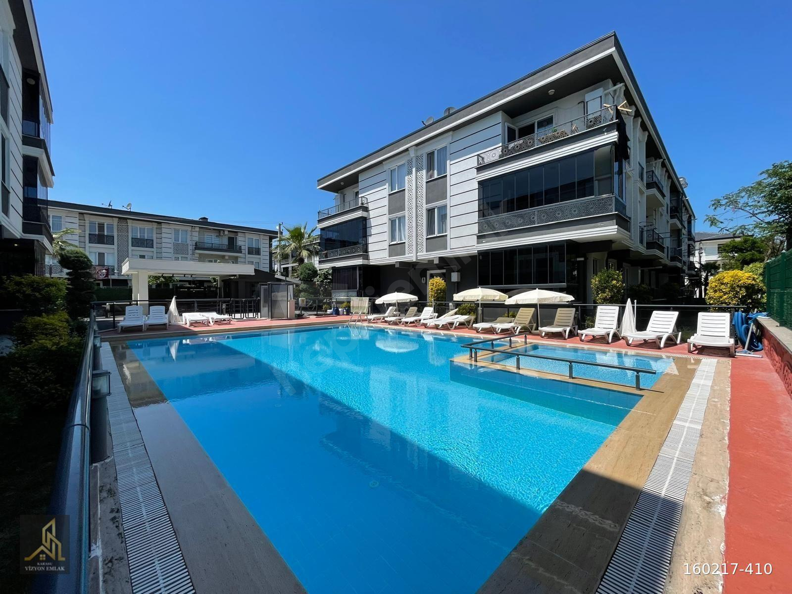 KARASU VİZYON EMLAKTAN ELİT HAVUZLU SİTEDE KİRALIK 1+1 DAİRE