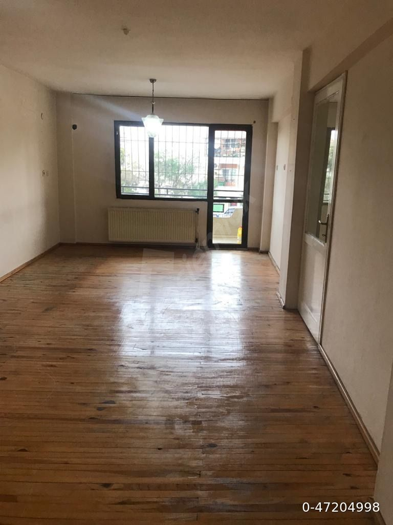 SAHİBİNDEN Bornova merkez de kiralık daire doğalgazlı