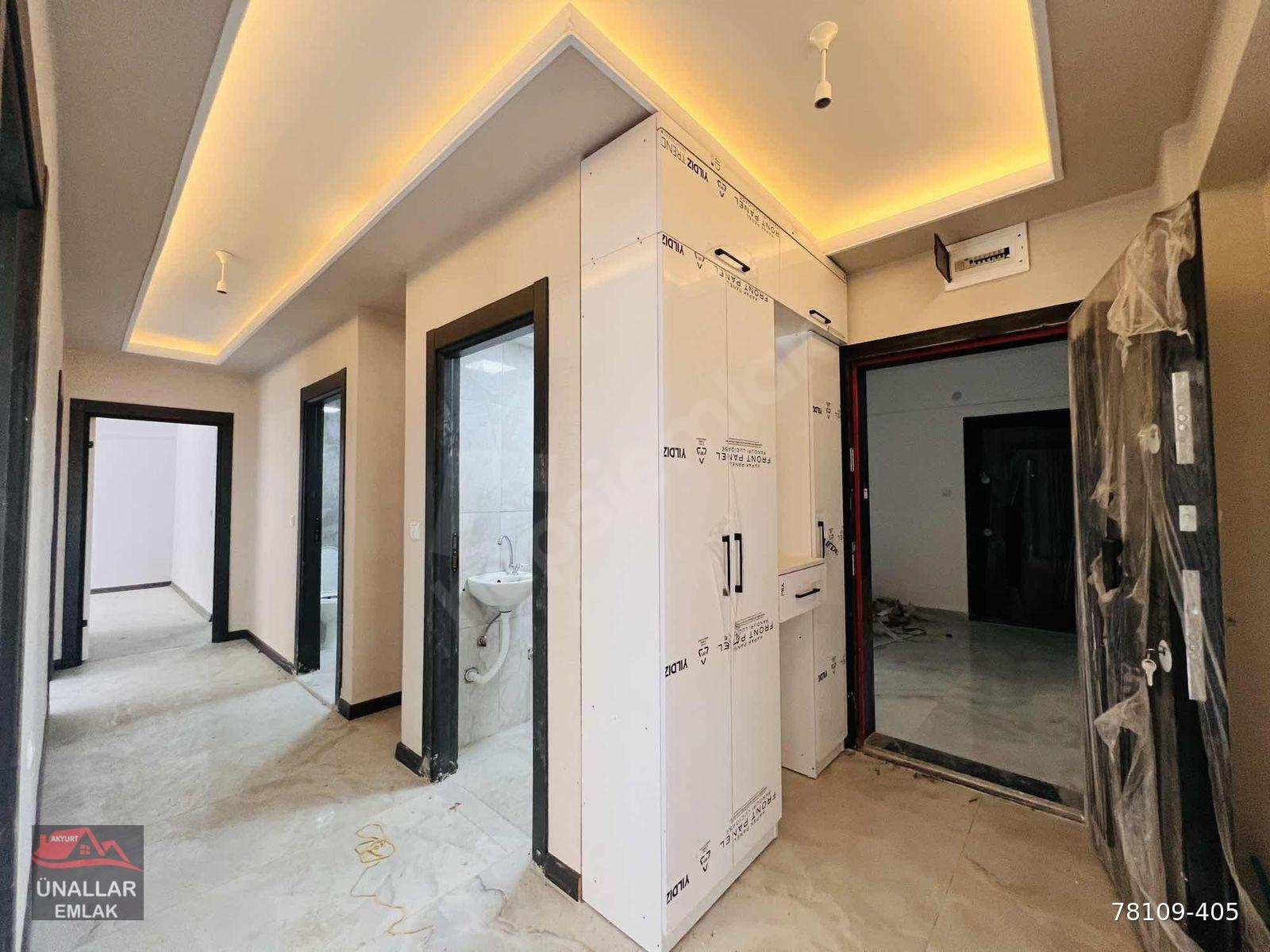 ÜNALLAR EMLAKTAN 1.KAT ÖN CAPHE SATILIK DAİRE