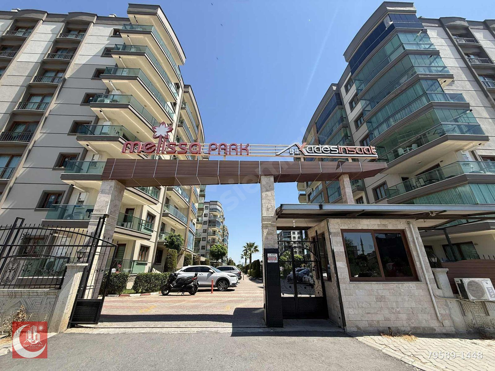 SİTE İÇERİSİNDE YÜZME HAVUZLU DAİRE