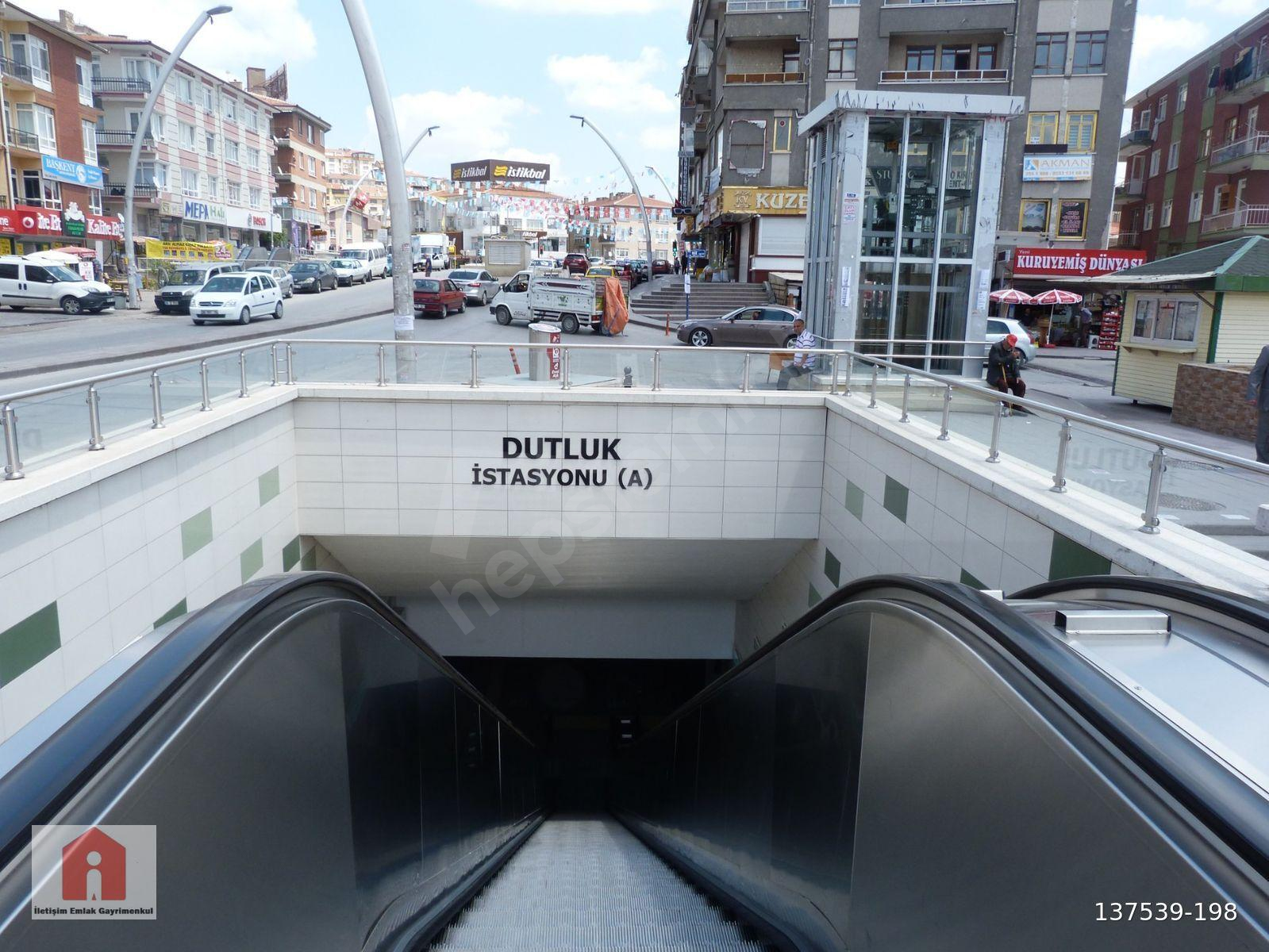 DUTLUK METROYA 400 MT LUX YAPILI ORTA KAT ÖN CEPHE