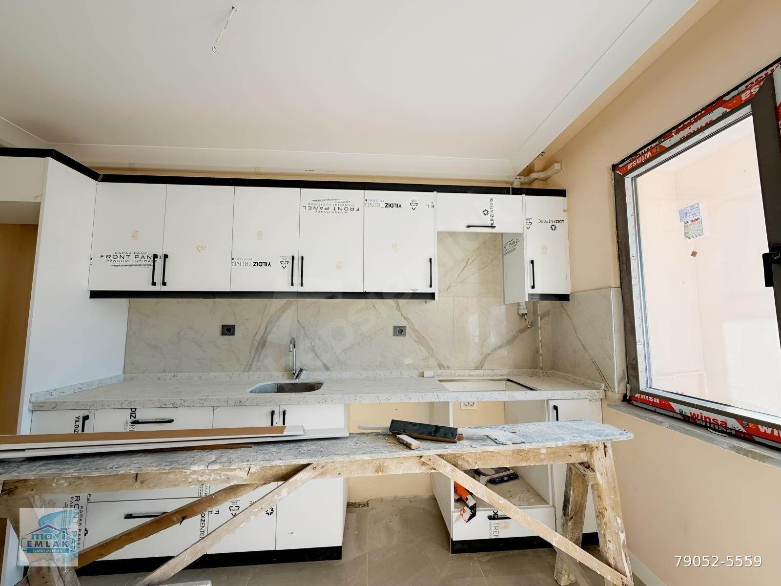 BANDIRMA MAVİ EMLAKTAN 100.YIL MAH. 2+1 ARA KAT SATILIK DAİRE