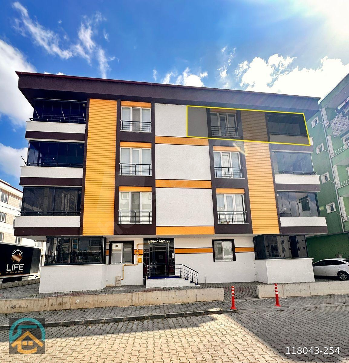 Cumhuriyet Mahallesi'nde Kiralık 3+1 Geniş Daire | Merkezi Konum