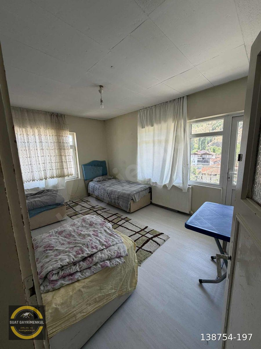 İlÇE MERKEZİNDE SATILIK 3+1 DAİRE SUAT GAYRİMENKUL DEN