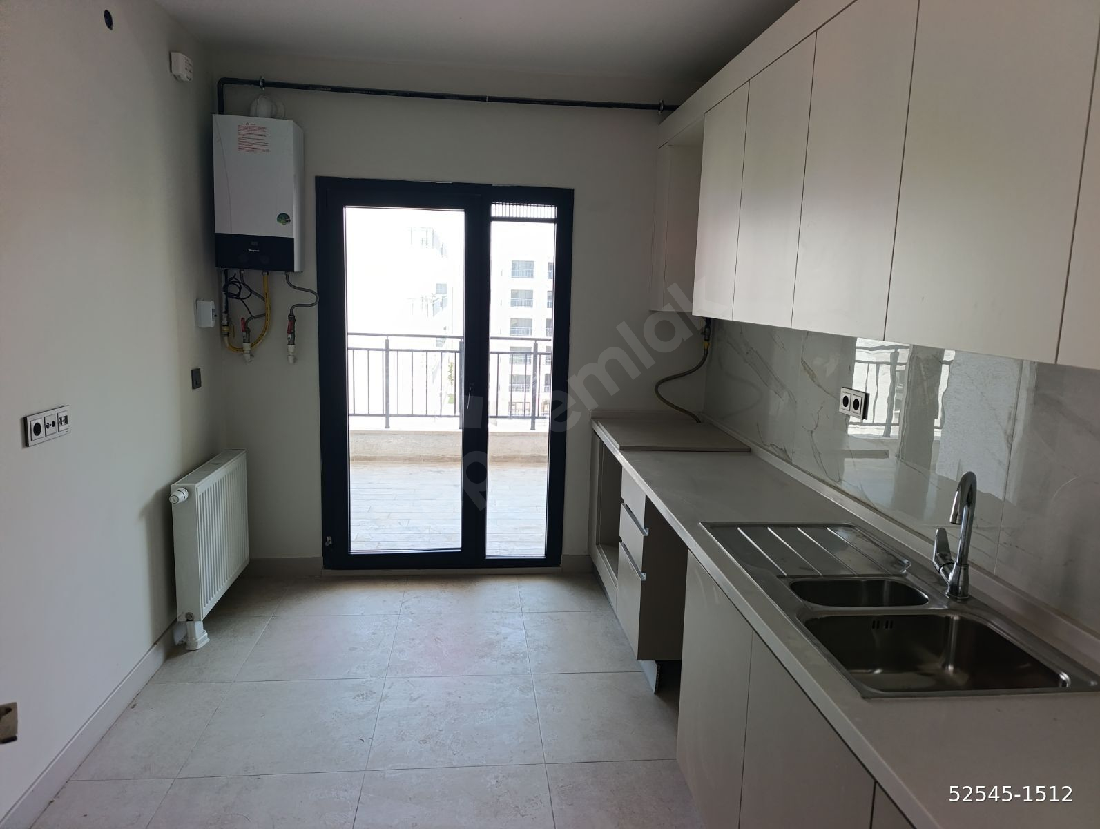 VALİ GÖBEĞİNDE KİRALIK 3+1 ARAKAT DAİRE