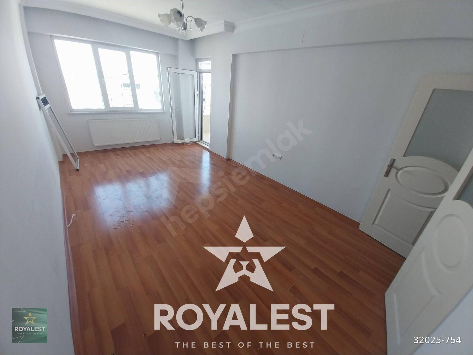 ROYALEST'TEN MİLLET CAMİ KARŞISI 2+1 KİRALIK