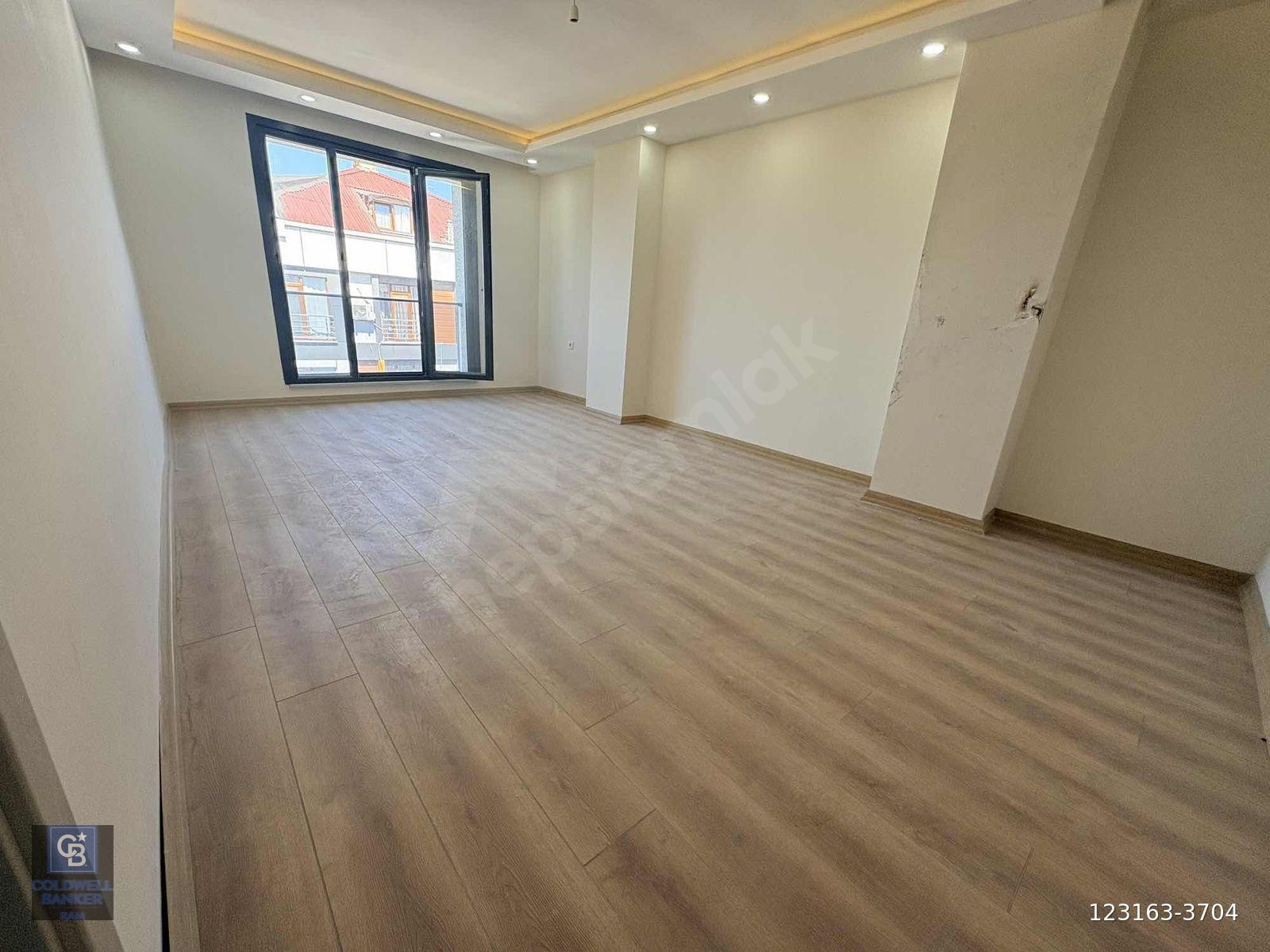 BELEDİYE VE KAYMAKAMLIĞA YAKIN YERDEN ISITMALI 2+1 DAİRE