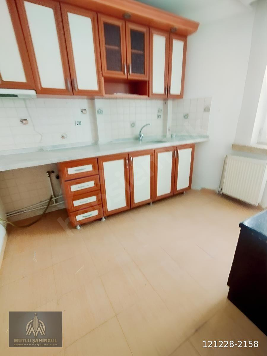 CEBECİ DUMLUPINAR CADDESİNDE 2. KAT 3+1 KİRALIK DAİRE
