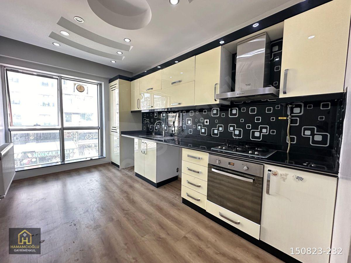 FATİH'TE MÜTHİŞ KONUMDA KİRALIK LÜX 2+1 DAİRE