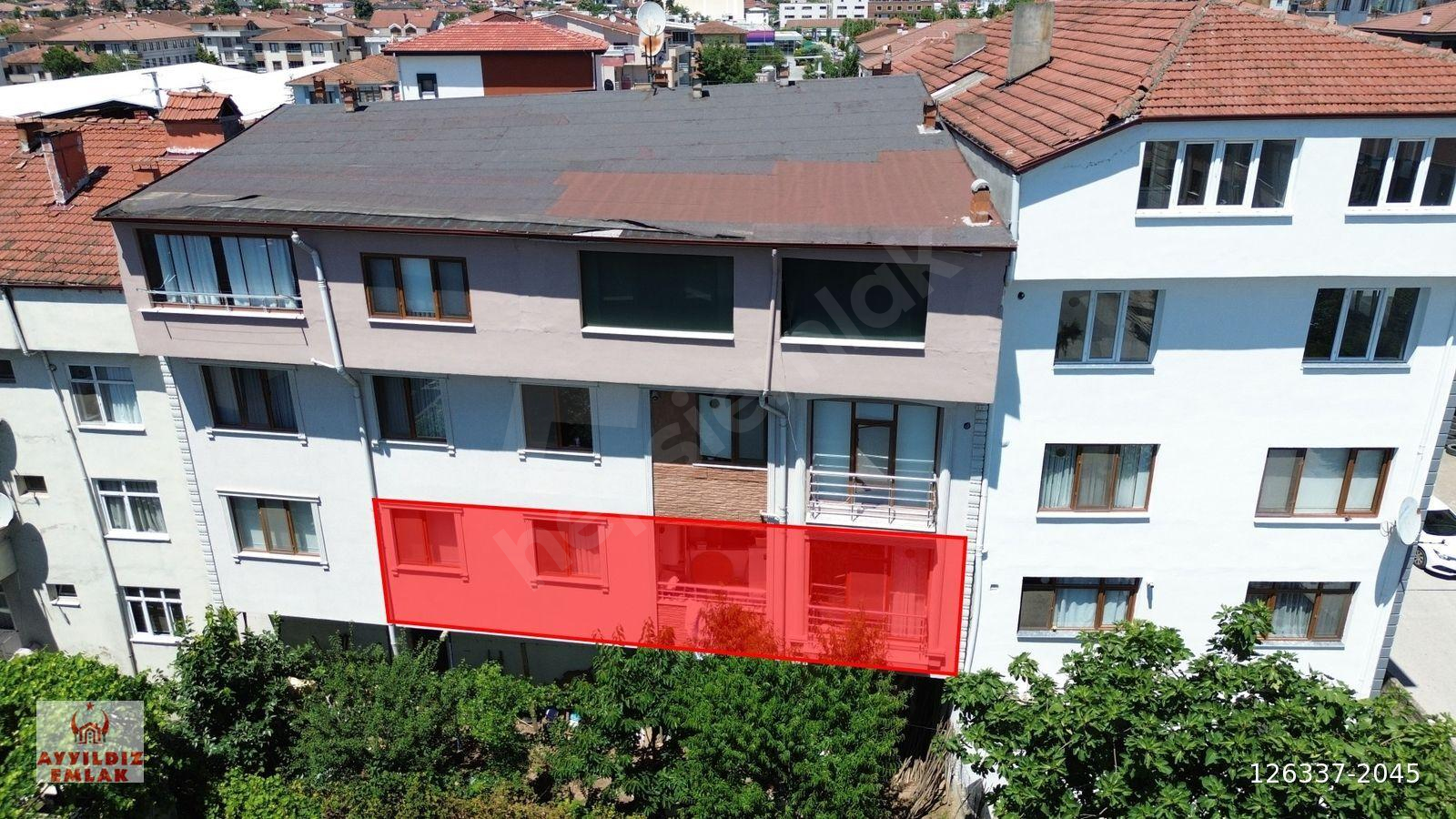 DÜZCE MERKEZ HAMİDİYE MH.' DE SAĞLIK OCAĞI ARKASINDA 2+1 DAİRE