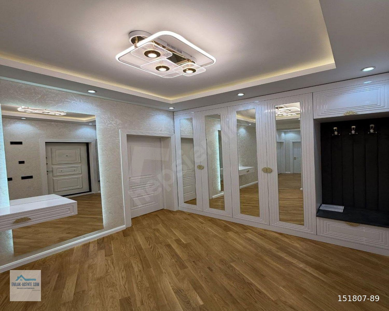 ACENTE'DEN KAVAKLI'DA 3+1 MASRAFSIZ SATILIK DAİRE KİRA GETİRİSİ YÜKSEK
