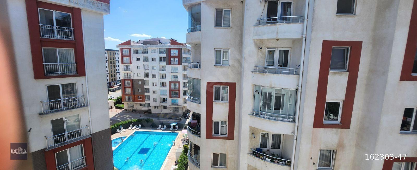 ÇANAKKALE MERKEZ HİSAR2 SİTESİNDE AYRI MUTFAK 2+1 SATILIK DAİRE