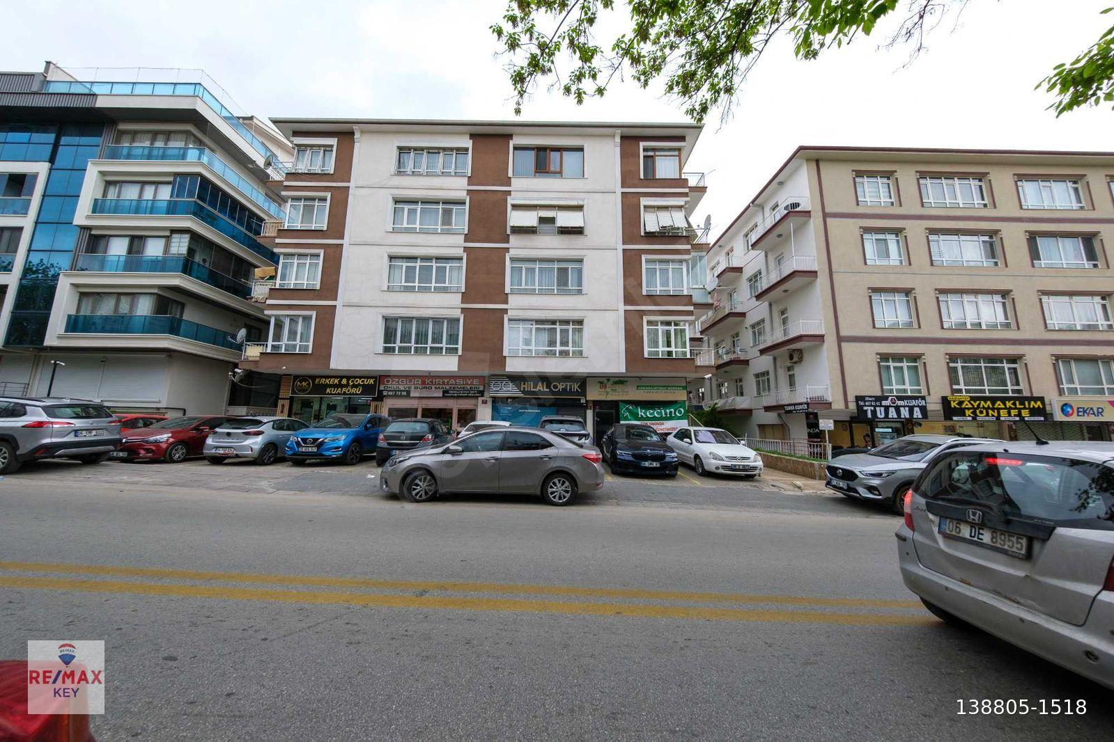 HOŞDERE CADDESİ ÜZERİNDE KİRALIK 2+1 DAİRE
