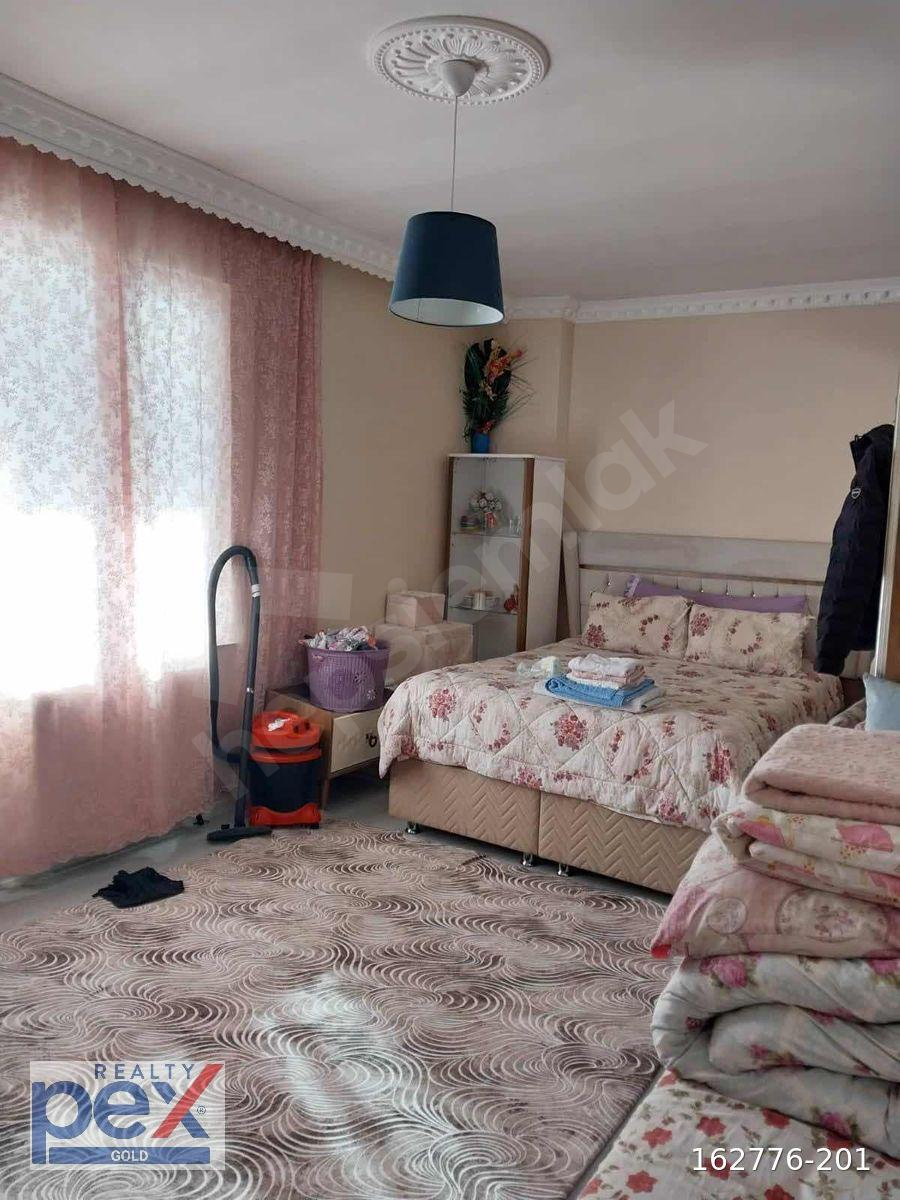 PEX'ten Bitlis Adilcevaz Çayır Mahallesi 'nde Satılık1+1 Daire