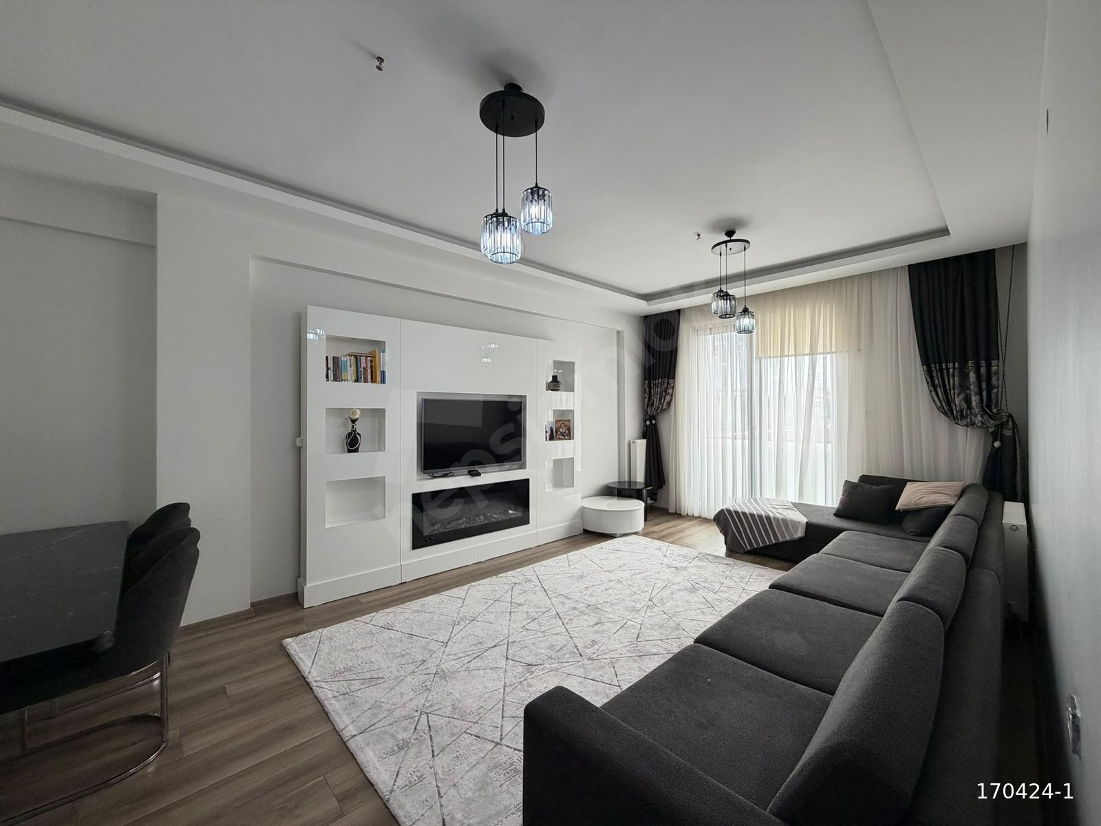 OVACIK'TA FORUM AVM KARŞISI ÇOK ACİL SATILIK FIRSAT DAİRESİ.!!!