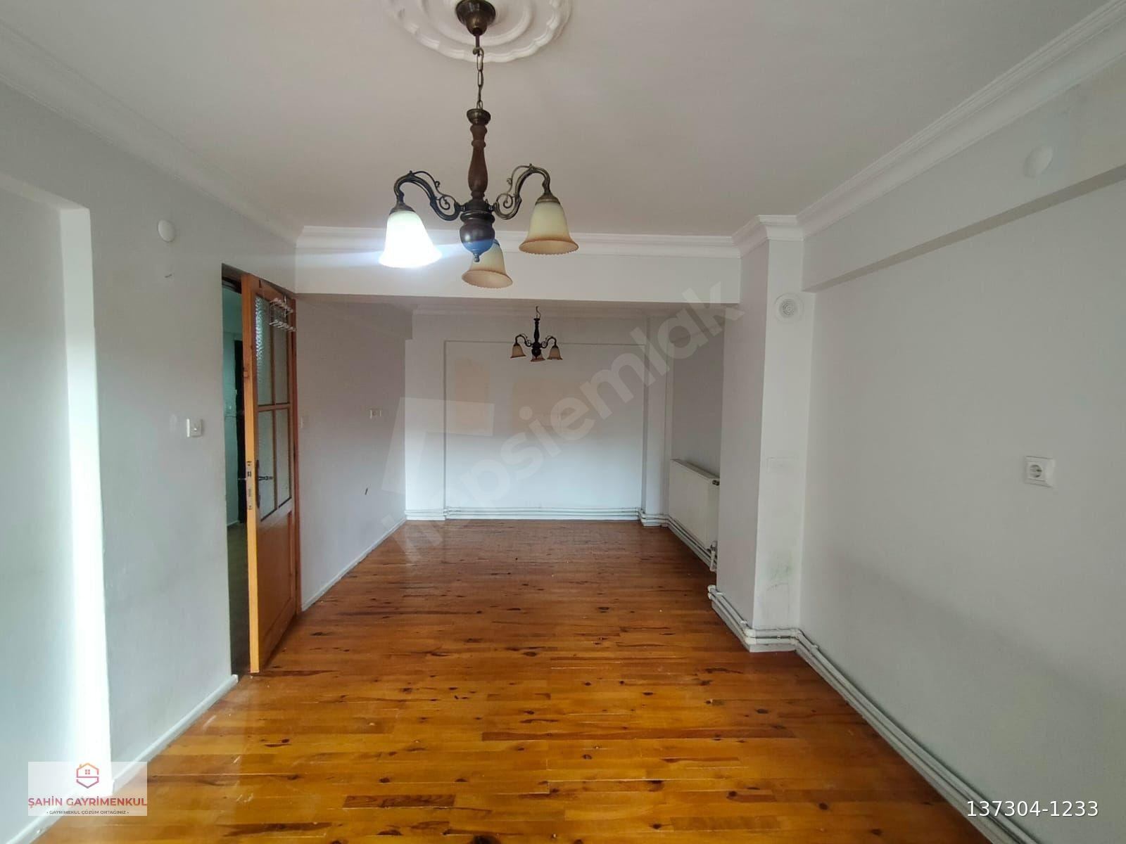 DEGİRMENÖNÜ MAH.DE 2+1 SATILIK ARA KAT DAİRE