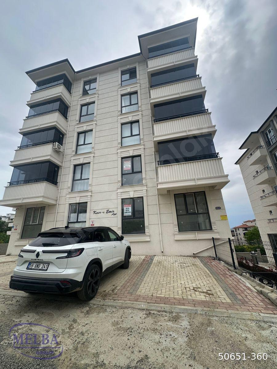 Tekirdağ Büyükşehir belediyesi yakın kiralık 1 + 1 daire