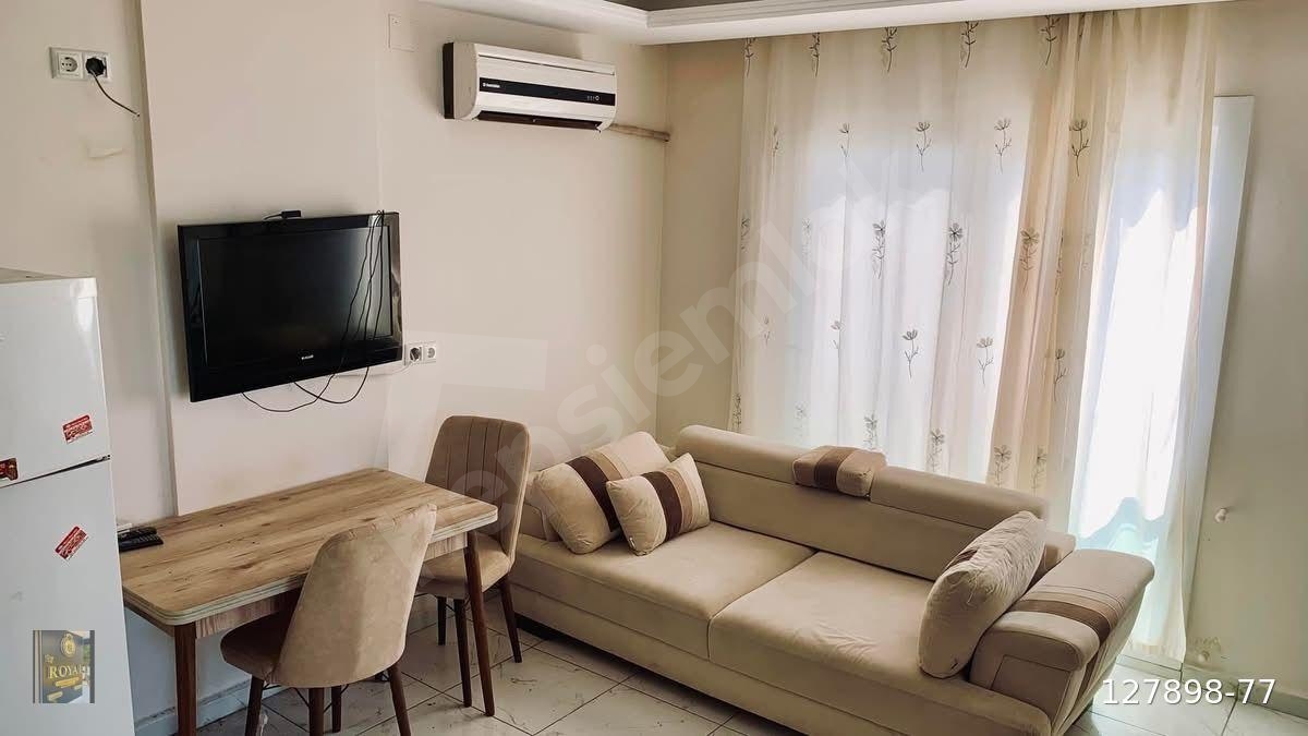 By ROYAL EMLAK VE GAYRİMENKULDEN KİRALIK DAİRE