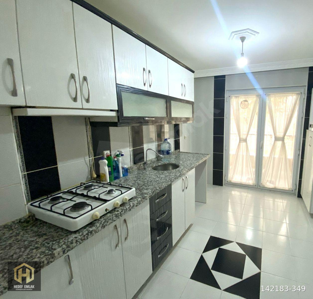 HEDEF EMLAK2`DEN 3+1 KİLERLİ İÇİ YAPILI GİRİŞ KATI FIRSAT DAİRE!