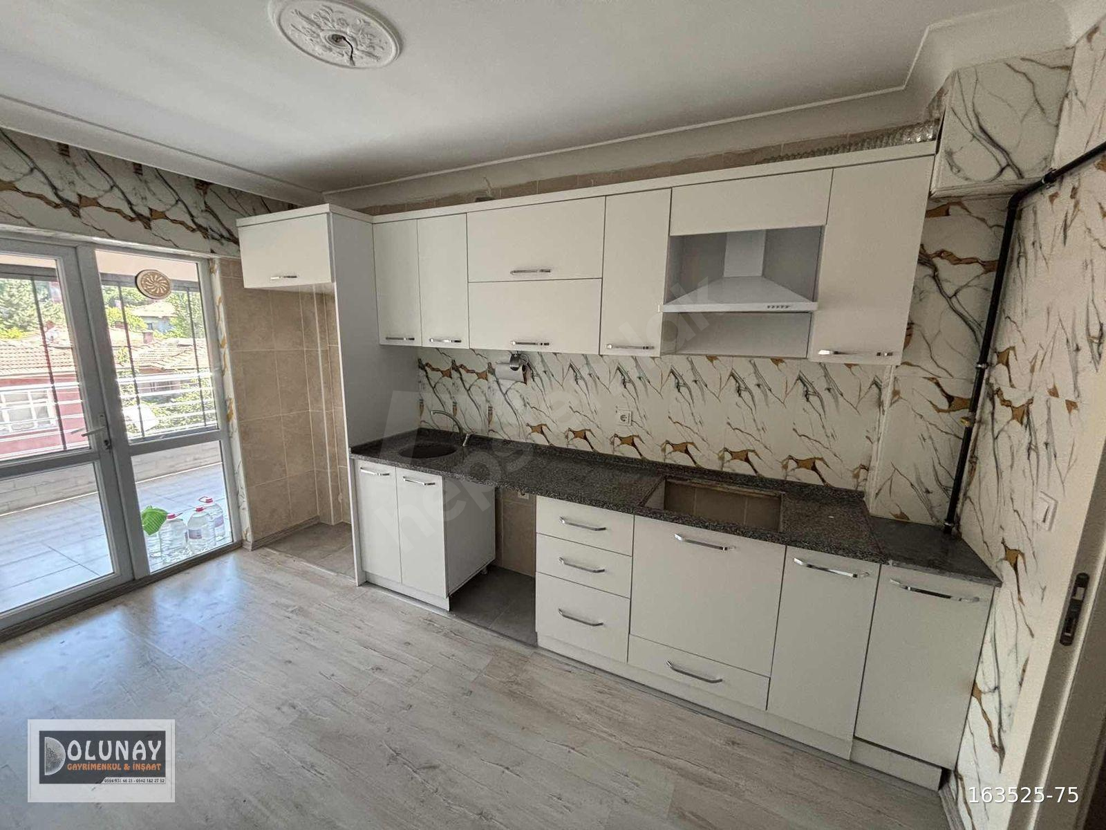 DOLUNAY GAYRİMENKUL'DEN 120 M2 ARA KAT ÇİFT BALKON 3+1 DAİRE