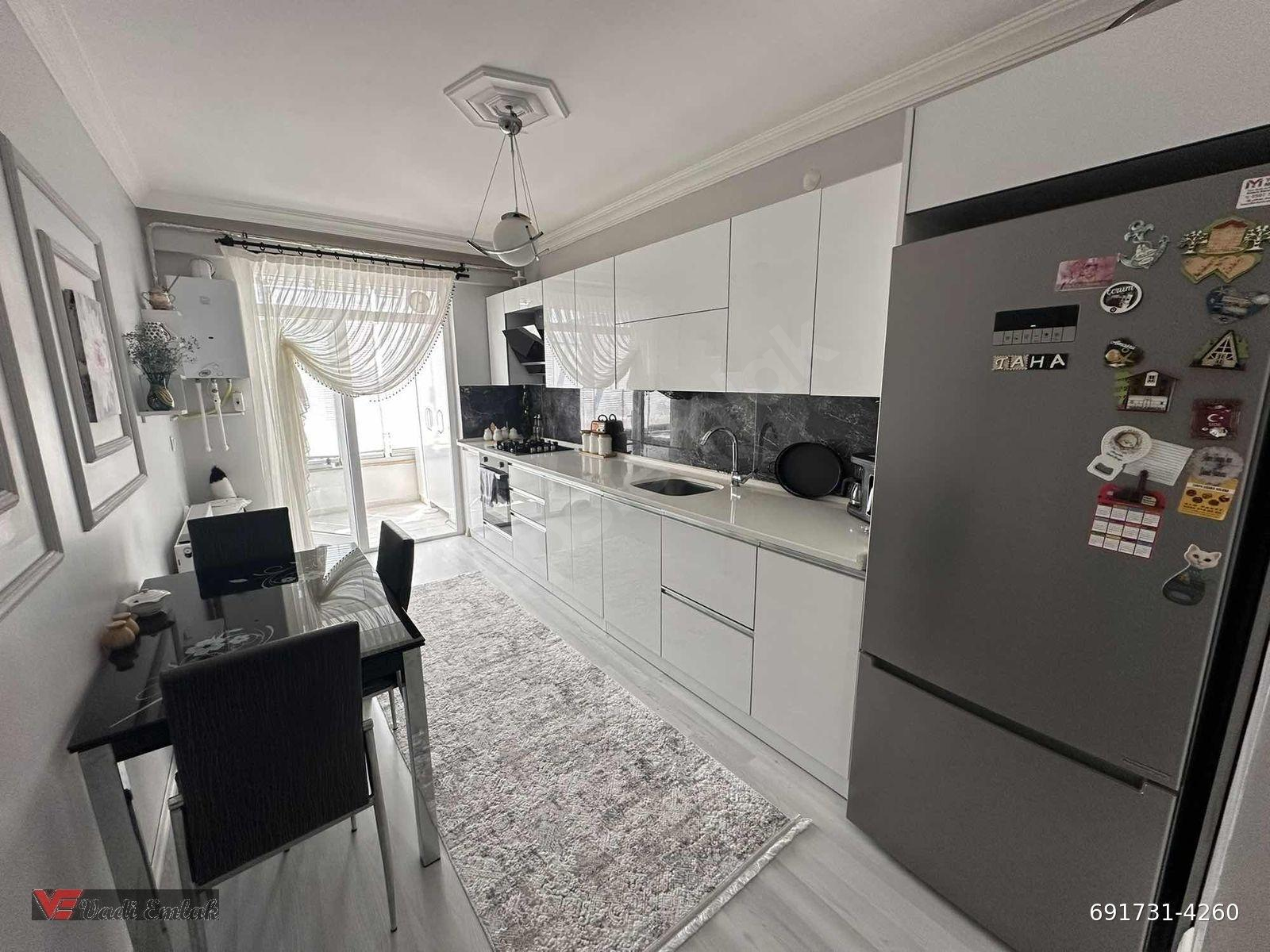 TOPÇAM MAHALLESİNDE 4+1 KİRALIK LÜKS DAİRE | VADİ EMLAK