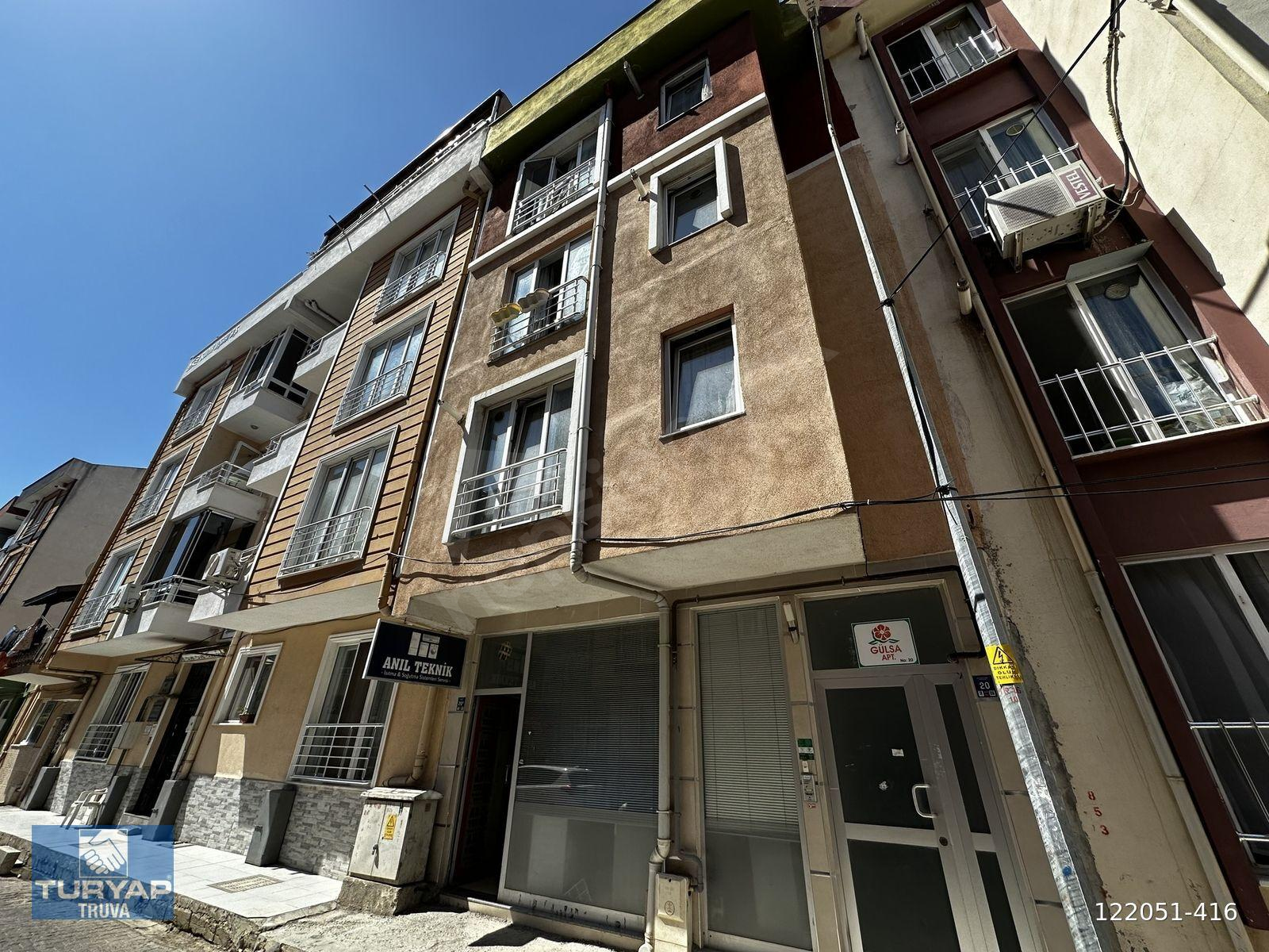 ÇANAKKALE MERKEZ BARBAROS MAHALLESİNDE KİRALIK FIRSAT 1+1 DAİRE