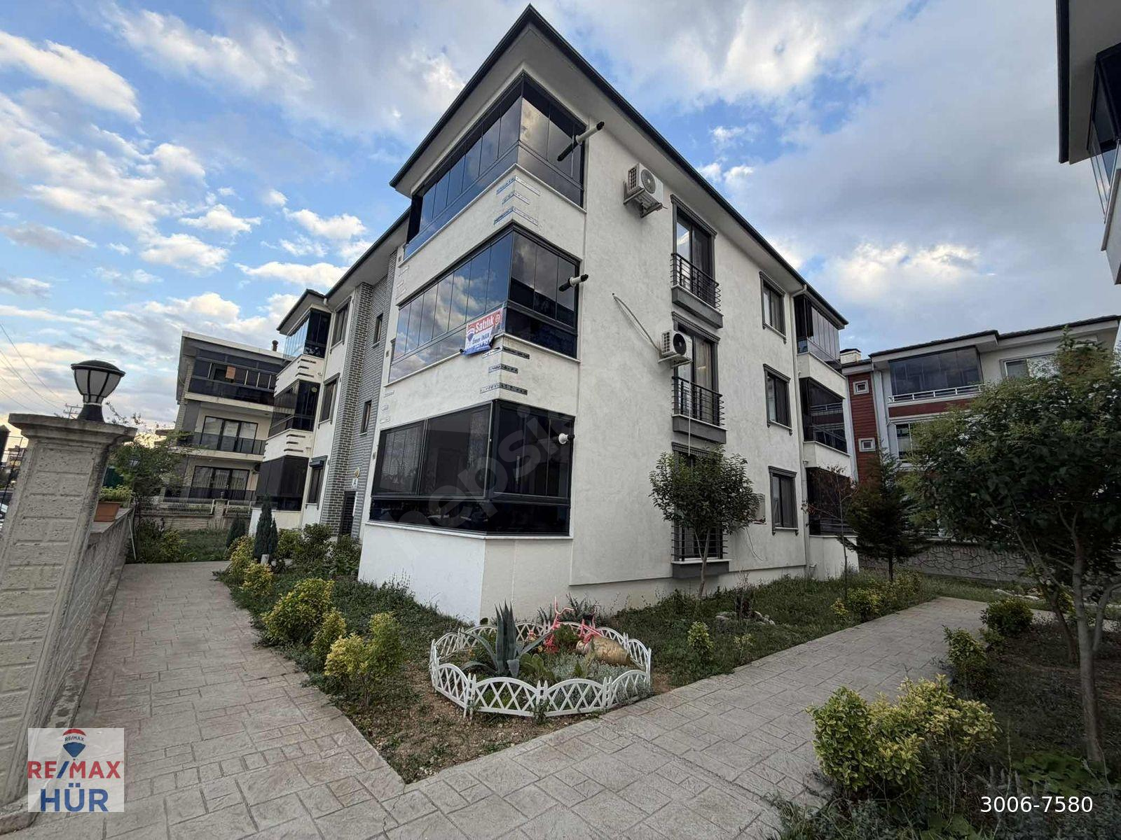 ÖMER İNAN REMAX ARİFBEY MAH. 3+1 135m2 ARA KAT PARK CEPHELİ