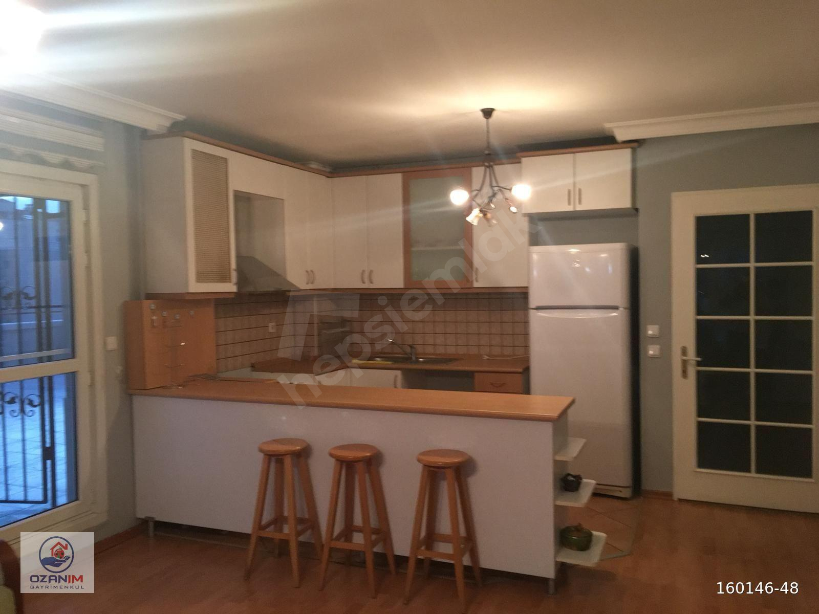 ERYAMANEVLERİ 1+1 TERASLI EŞYALI AKKONAKLAR SİTESİ OZANIM EMLAK