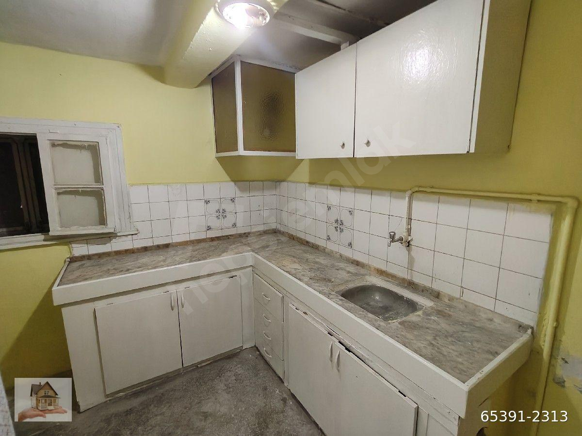 HALİL EMLAK TAN YÜKSEK GİRİŞ KLİMALI MERKEZE YÜRÜME MESAFESİNDE 2+1 15 000 TL