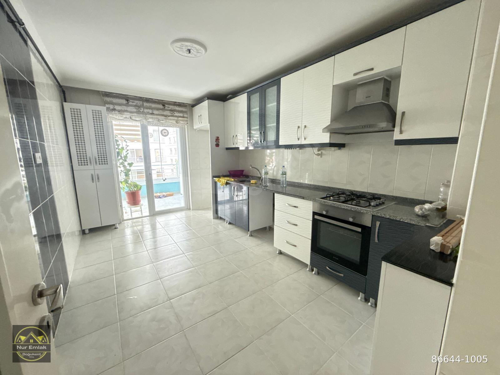 NUR EMLAK'DAN 1080 CADDE ÜZERİ YAPILI 3+1 KİRALIK DAİRE