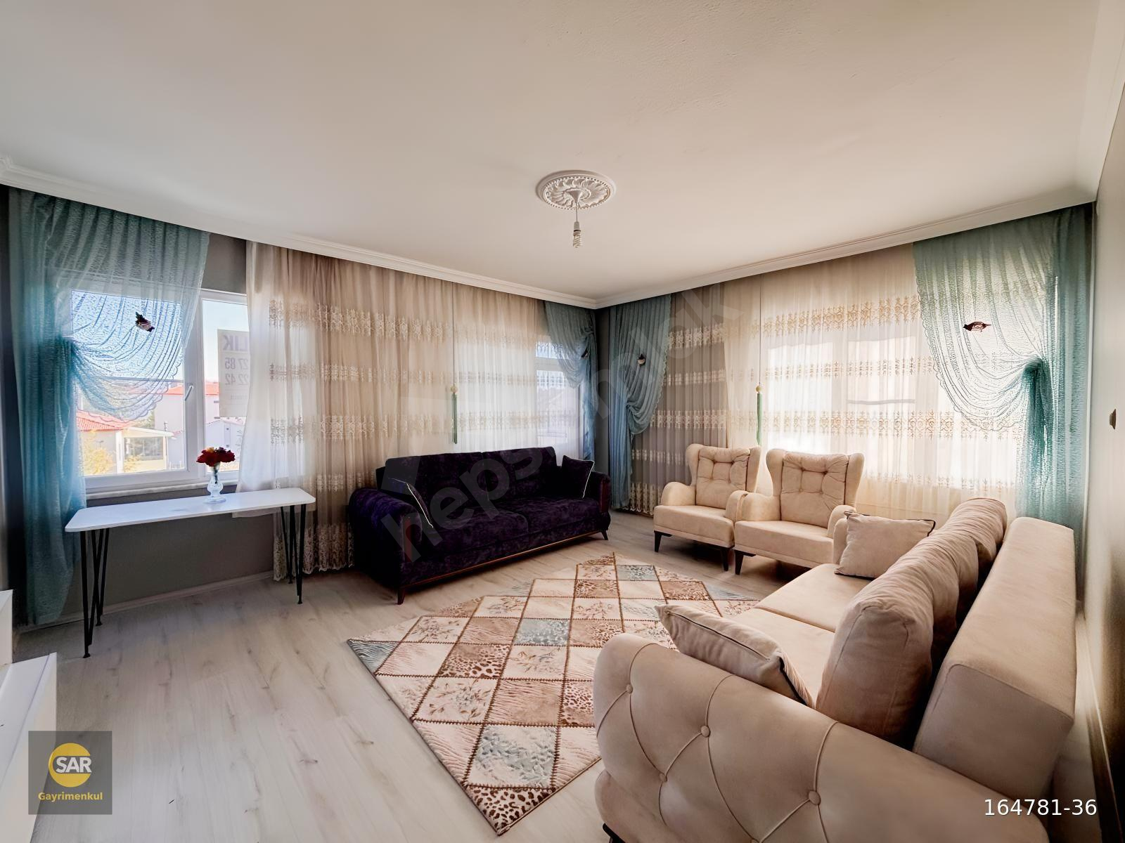 Hüyük Cad. Aşıklar Tepesi Yanı Eşyalı Kiralık Ara Kat 2+1 Daire