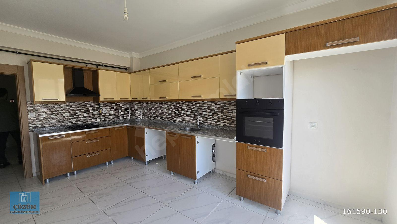MAVİŞEHİR 1 ETAPTA KİRALIK 3+1 DAİRE