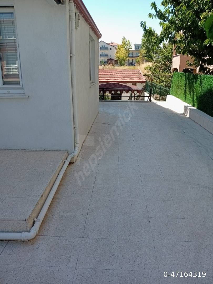ısparta apart dairem satılıktır --MESAJLARA GERİ DÖNECEĞİM---